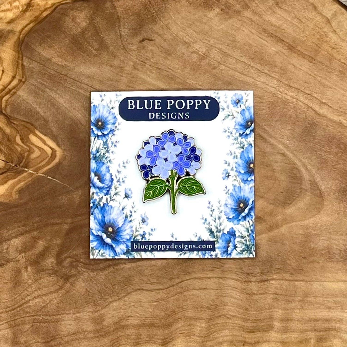 Blue Hydrangea Needle-Minder