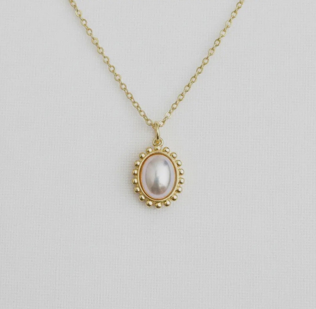 Gold Pearl Necklace