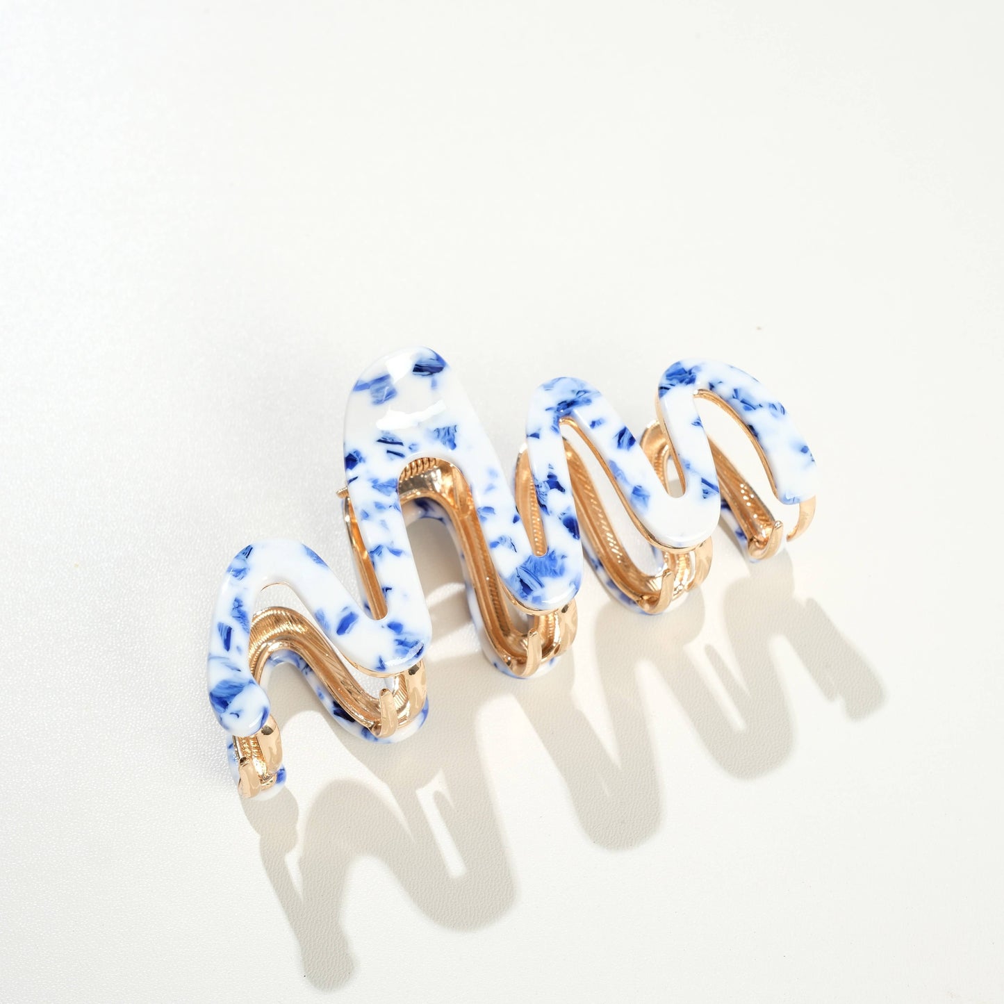 Willow Coastal Metal Squiggle Claw Clip – Large (4")